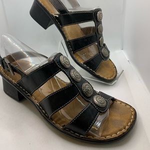 Natrualizer Black Leather Sandals Brass Embellished Ankle Strap Shoes Size 6.5M